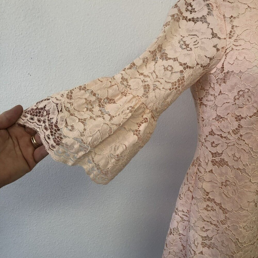 Vince Camuto Womens Sz 6 Lace Floral Flared Bell Sleeves Pink Peachy Shift Dress - Picture 3 of 12